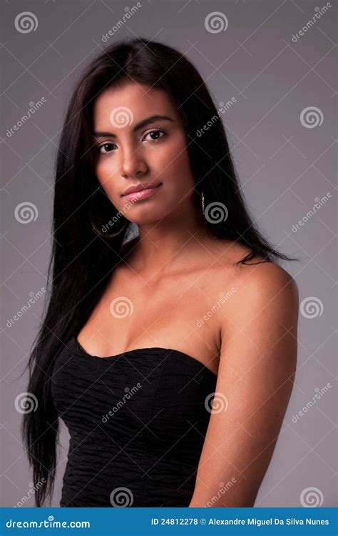 345,495 Latin Woman Beauty Stock Photos & High